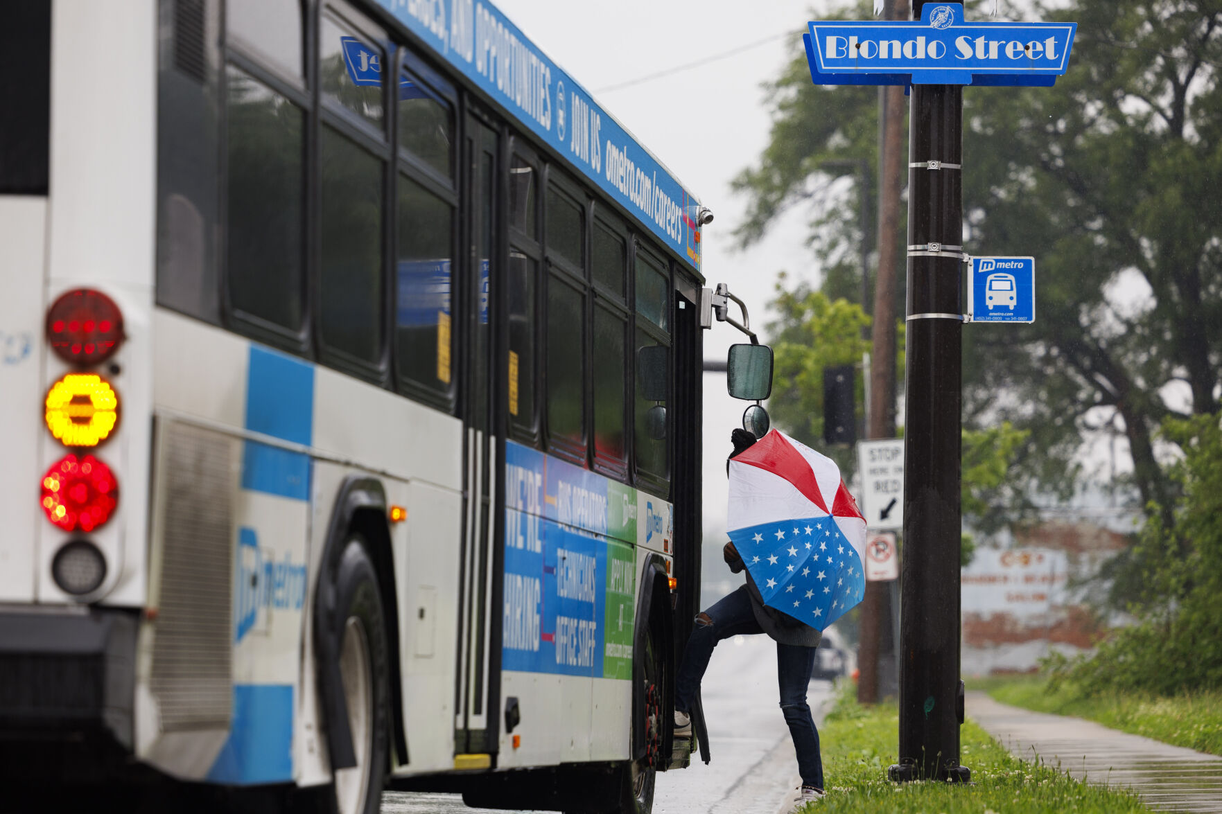 060325-owh-new-rain-mn-02.JPG